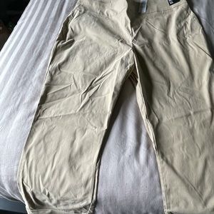 Ankle Cropped beige pants